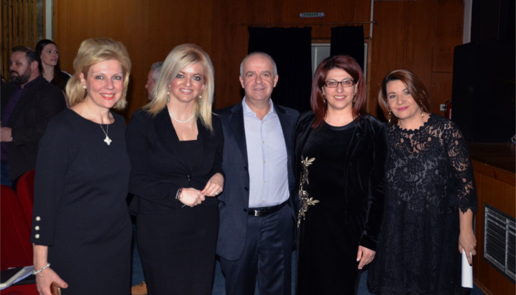 Εκδήλωση-Αφιέρωμα στον ρόλο της γυναίκας στη σύγχρονη κοινωνία στο Καρπενήσι 1