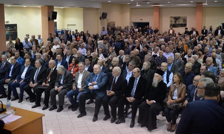 Στην παρουσίαση του νέου βιβλίου του Γιάννη Οικονόμου 1