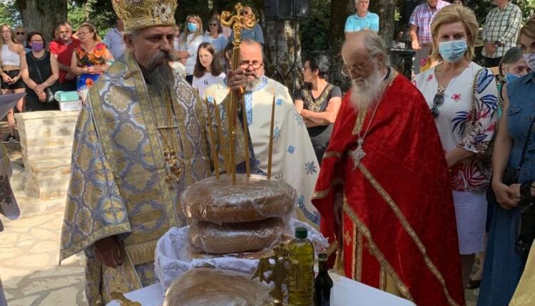 Στο Παυλόπουλο Ευρυτανίας στις 27-7-2021 για τον εορτασμό του Αγίου Παντελεήμονα στο ομώνυμο ξωκλήσι